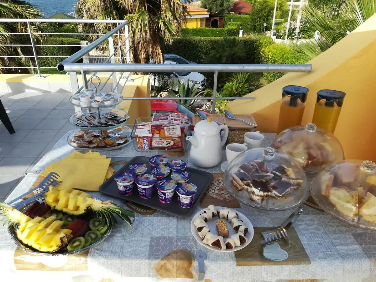 B&B Sale E Sole Sul Mare Avola Itália