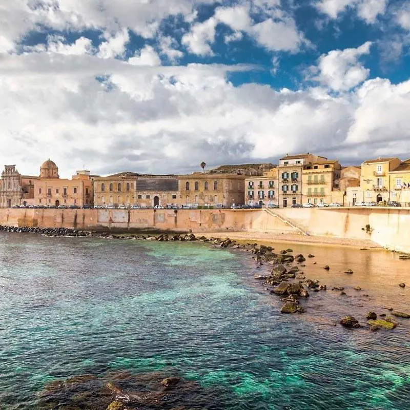 B&B Sale E Sole Sul Mare Avola 0*,  Itália